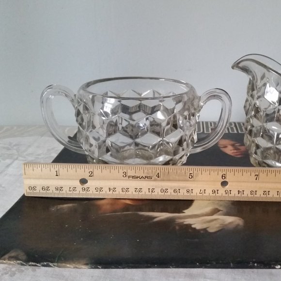 JEANNETTE GLASS COMPANY CUBE/CUBIST PATTERN CREAMER AND OPEN SUGAR BOWL VINTAGE - Picture 5 of 7